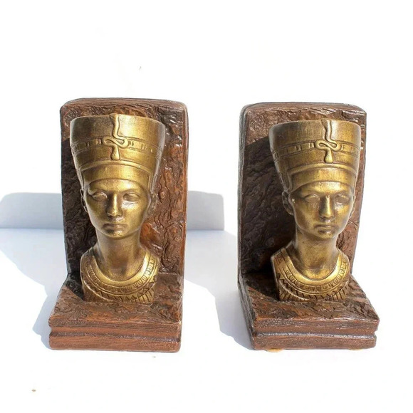 Vtg Large Queen Nefertiti Egyptian Style Bookend Book Ends Figurine Sculpture - Picture 1 of 4